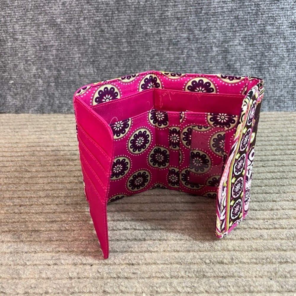 Vera Bradley Plum Crazy Quilted Cotton Trifold Wallet Pink Purple Paisley Floral - Picture 7 of 8